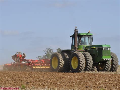 John Deere 8650 Tractor Photos Information