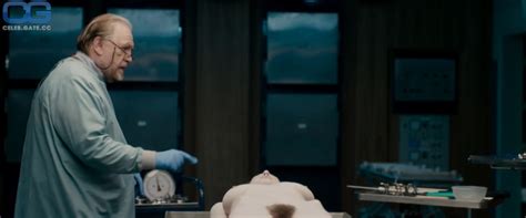 Olwen Kelly Nude Pictures Onlyfans Leaks Playboy Photos Sex Scene Uncensored