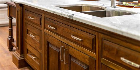 How To Stain Kitchen Cabinets An Expert Guide