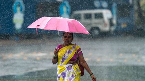 Bengal Likely To Receive Light Rain In 24 Hours Temp Below 40° C In Most Parts Kolkata