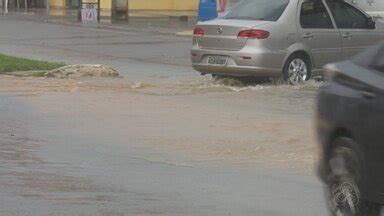 Jornal De Rond Nia Edi O Lixo Jogado Por Moradores Entope Bueiros