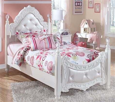 Signature Design By Ashley Furniture Exquisite Twin Ornate Poster Bed