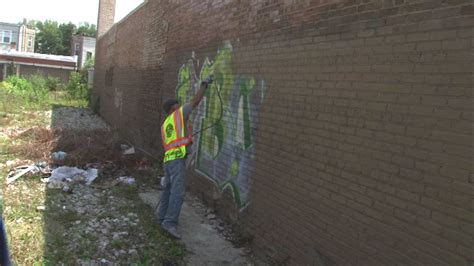 City promises faster graffiti removal - ABC7 Chicago