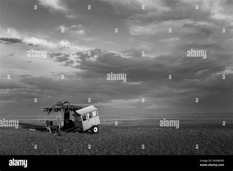 Gobi desert, Mongolia Stock Photo - Alamy