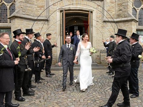 Velbert Endlich Hochzeit Mit Ganz Vielen Gl Cksbringern