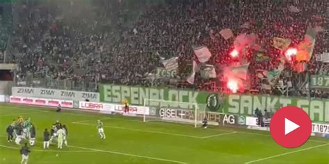 FC St Gallen So feiern Fans ihr Team nach 4 2 über Winterthur