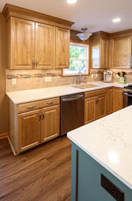 Two Tone Kitchen W Eucalyptus Green Island Beige Quartz Countertops