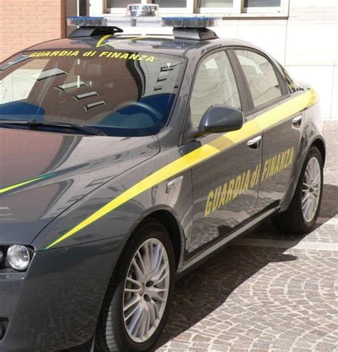 Traffico Di Droga Tra San Luca E Palermo 21 Arresti Dalle Guardia Di