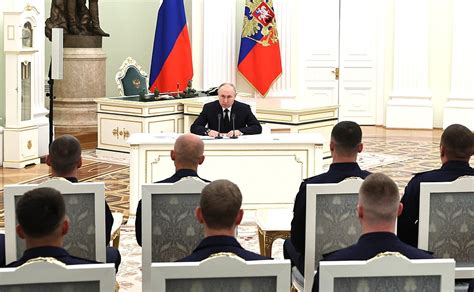 Встреча с военнослужащими Министерства обороны • Президент России