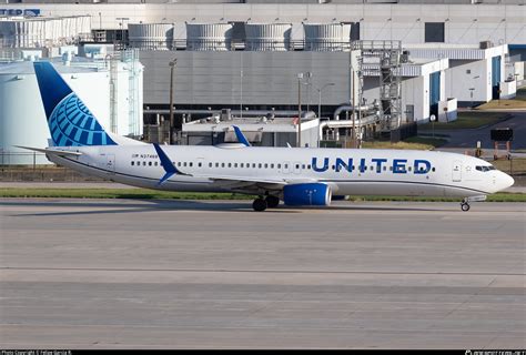 N United Airlines Boeing Er Wl Photo By Felipe Garcia R