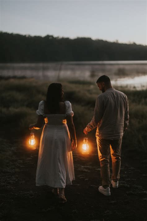 Foto Couple Di Danau Tamblingan Bali Pesona Romantis Dan Keindahan