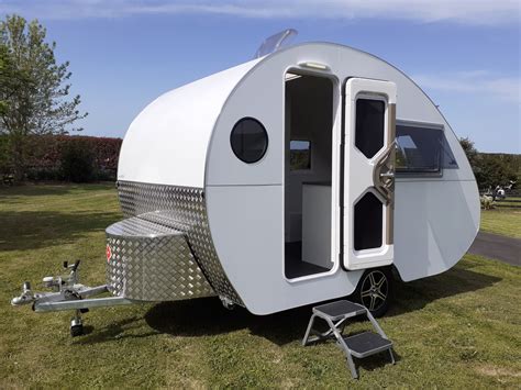 Smartcamper Smartcamper Offer Innovative Fully Self Contained 2 Berth