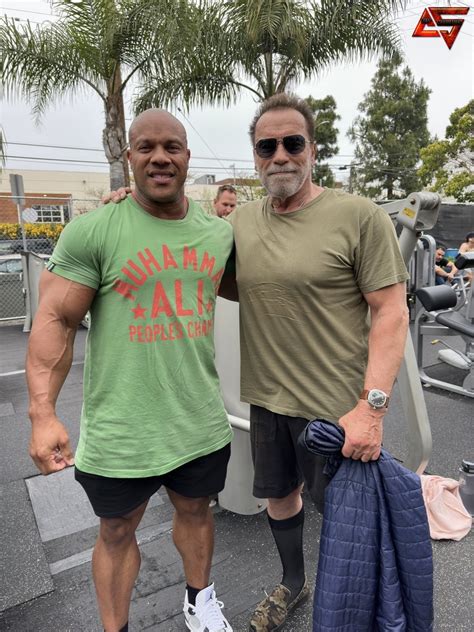 14 Titles Mrolympia For Two Arnold Schwarzenegger And Phil Heath