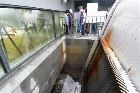 強降雨讓鹿港公會堂及老街淹水 王惠美前往巡視抽水運作情形 新頭條 Thehubnews