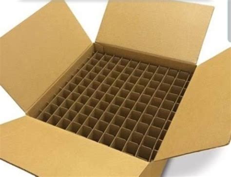 Square 3 Ply Brown Paper Corrugated Boxes For Packaging And Sealing At