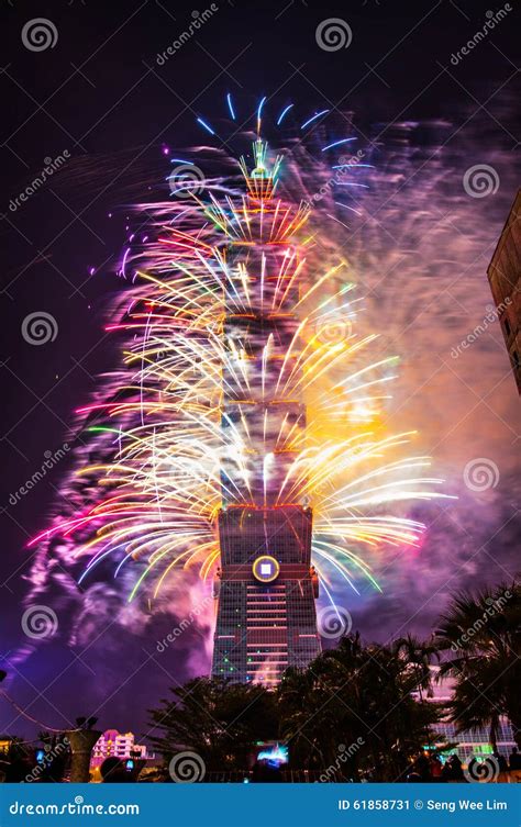 Taipei 101 New Year Fireworks Editorial Photo 61858731