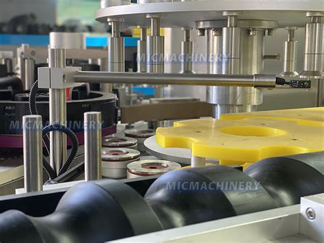 Experienced Supplier Of Hot Glue Labeling Machine Hot Melt Glue Labeling Machine Automatic Hot