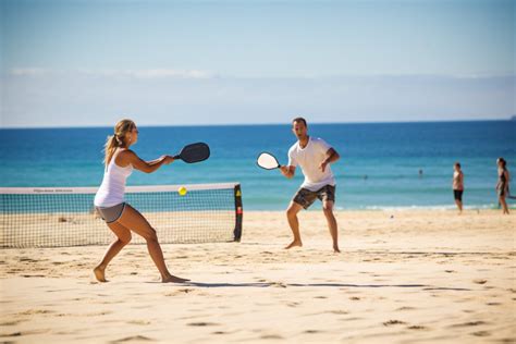 Mastering Beach Tennis: A Comprehensive Guide for Beginners and Pros ...