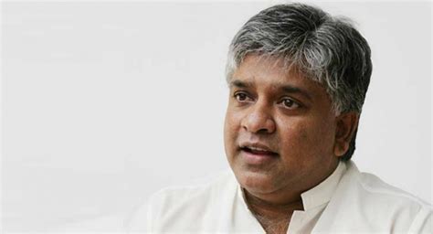 Arjuna Ranatunga decides to leave the UNP; Conveys decision to Ranil ...