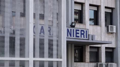 Ruba Generi Alimentari In Un Supermercato Arrestato