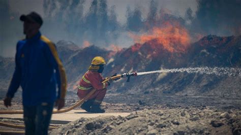 Incendios En Mendoza Brigadistas Sigue Los Trabajos Para Contener Los