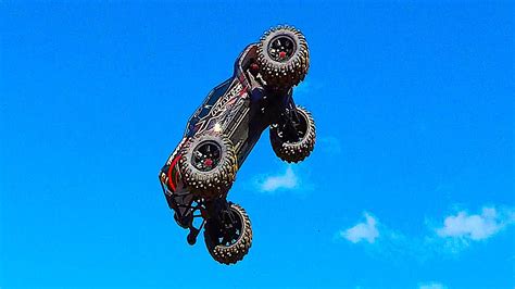 Traxxas X MAXX RC Jump Bash YouTube