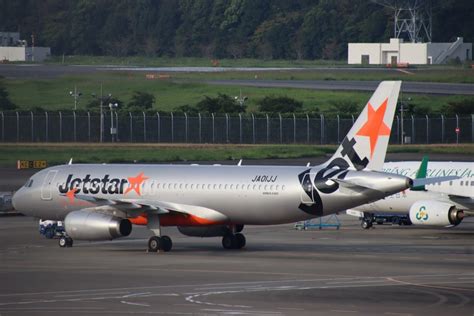 ジェットスター・ジャパン Airbus A320 Ja01jj 成田国際空港 航空フォト By Mrboneさん 撮影2021年09月13日