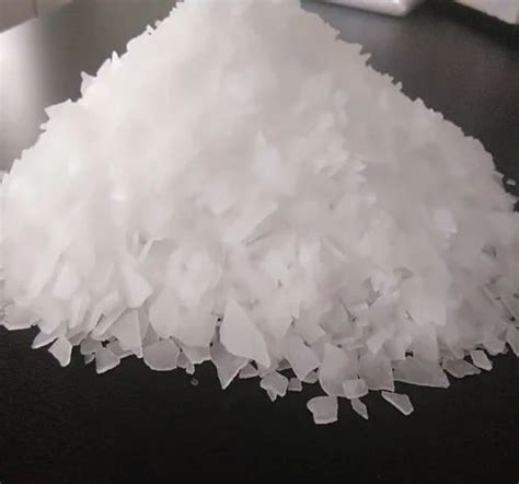 White Magnesium Chloride Flakes MgCl2 Purity 98 Packaging Size