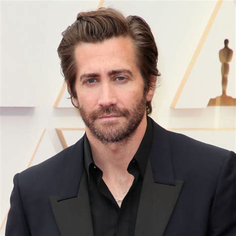 Jake Gyllenhaal To Star In Remake Of Patrick Swayze S Campy Cult