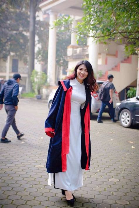 Học viện Ngoại giao Vương quốc của dàn hot girl được mệnh danh crush quốc dân đã xinh lại