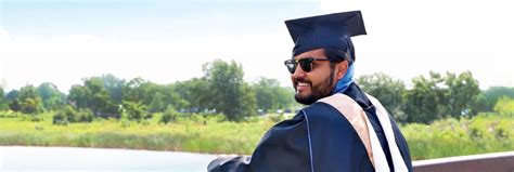 college classes  degree programs devry university