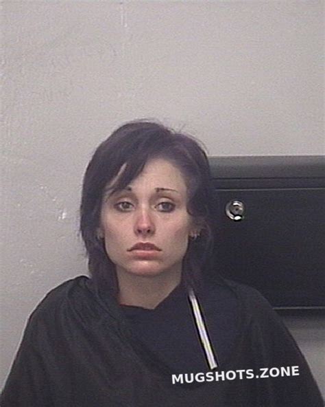 Gold Cassie Danielle 03 10 2022 Cleveland County Mugshots Zone