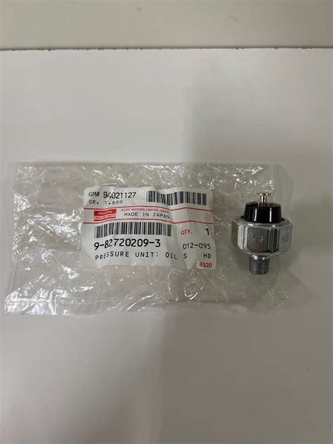 Genuine Isuzu Oil Pressure Switch For Isuzu Crosswind DMAX TFR Fuego