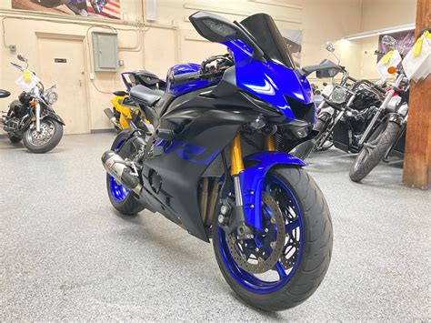 2019 Yamaha R6 Motorcycle 8000 Miles Ak Motors