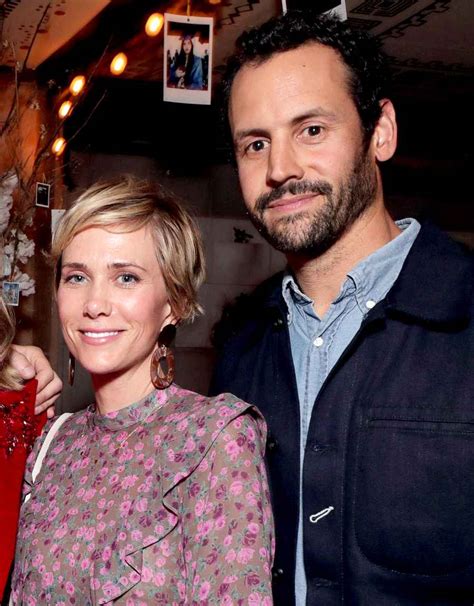 Kristen Wiig Is Engaged To Avi Rothman After 3 Years Of Dating Us Weekly