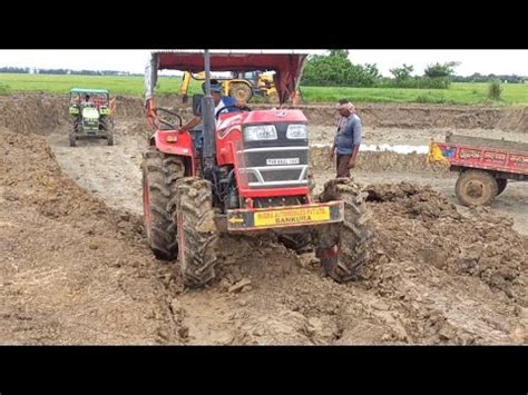 Mahindra Yuva Wd Tractor Preet Hp Wd Tractor Stuck In Mud