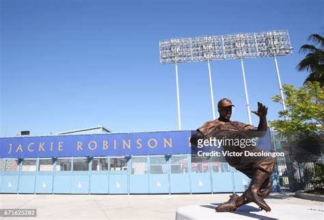 241 Statue Of Jackie Robinson Stock Photos High Res Pictures And