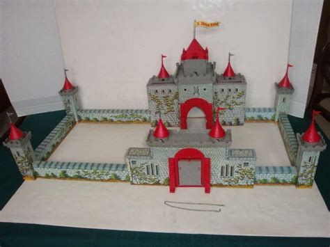 Marx Robin Hood Castle Play Set / Complete Tin Litho Castle | #1800747200