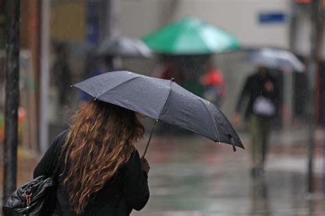 Frente Fria E Ciclone Provocam Temporais No Rs Nesta Semana