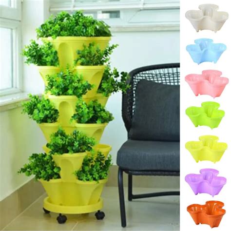 User inière verticale assortie multicouche pour plantes de balcon pot