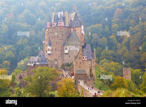 Burg Eltz Burg in der Nähe von Wierschem Eifel Rheinland Pfalz