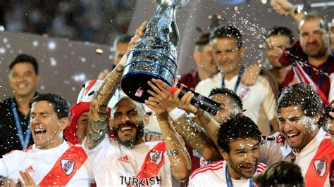 Los 11 De River Para Enfrentar A Defensores De Pronunciamiento Por La