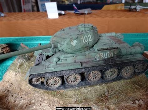 Kultowy czołg T 34 85 Rudy 102 model z filmu Czterej Pancerni i Pies