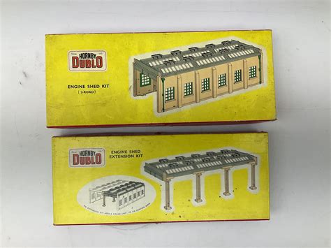 Hornby Dublo Engine Shed Kit Road No And Engine Shed