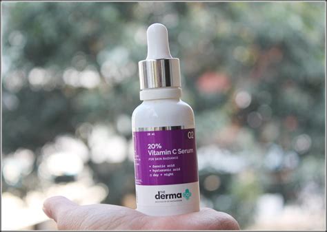 The Derma Co Vitamin C Serum 20 Review Beauty And Blush