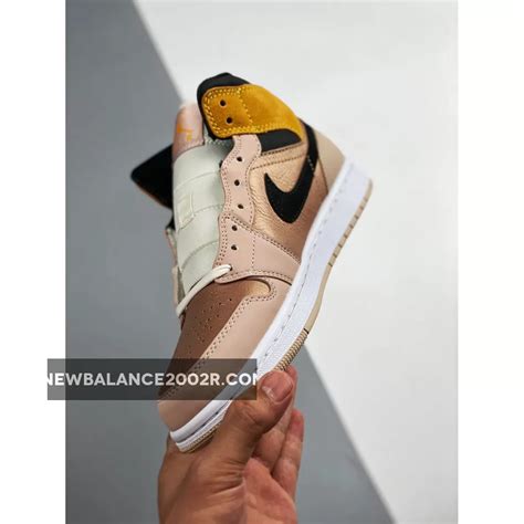 Jordan 1 Mid SE Particle Beige DD2224 200 Air Jordan Particle Beige