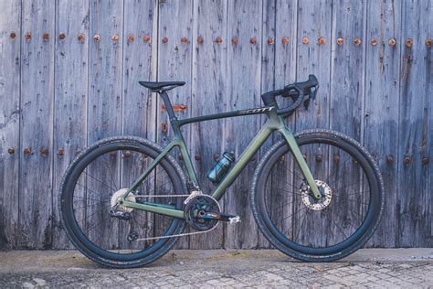 Scott Addict Gravel All New Integrated Carbon Gravel Off