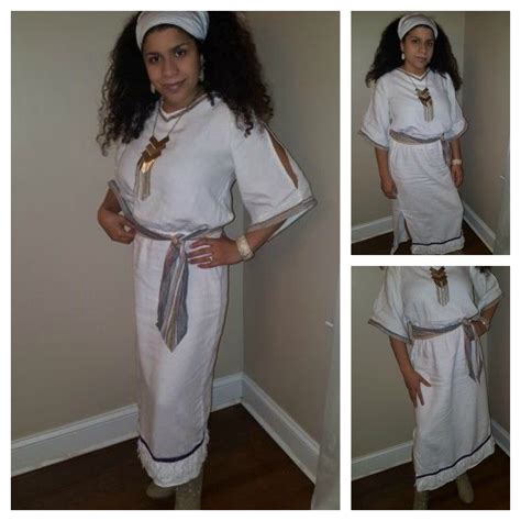 Hebrew Israelite Clothing With Fringes – Gold Garment