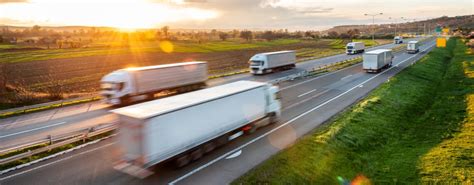 Man accélère le développement de camions sans conducteur VCRASH