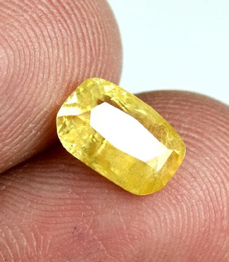 Natural Yellow Sapphire Stone Certified By Gia Igjtl Igi Ceylon